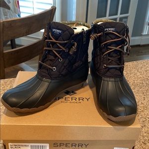 Women’s Sperry Saltwater Quilted Duck Boot